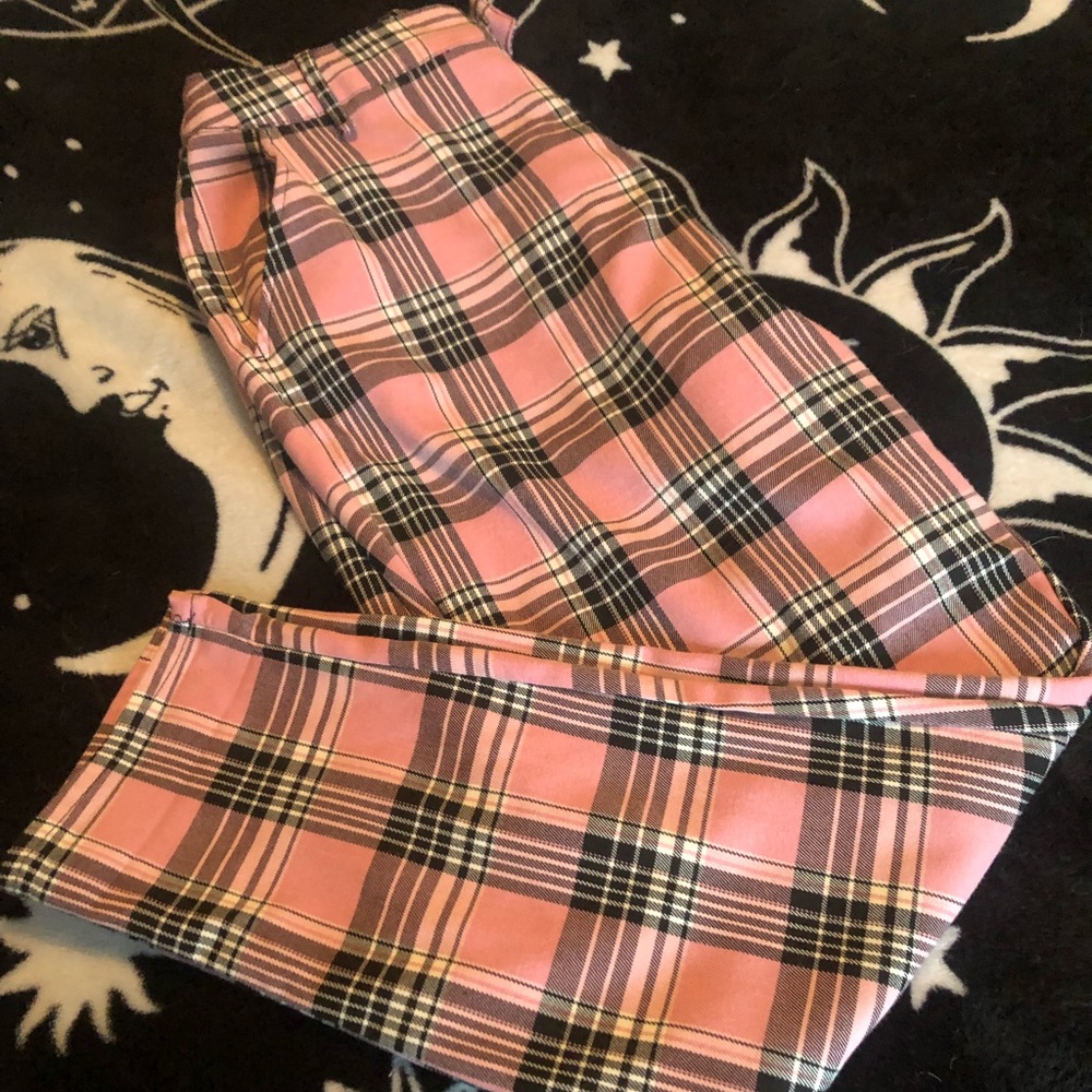 HotTopic Plaid Pants (Pink)